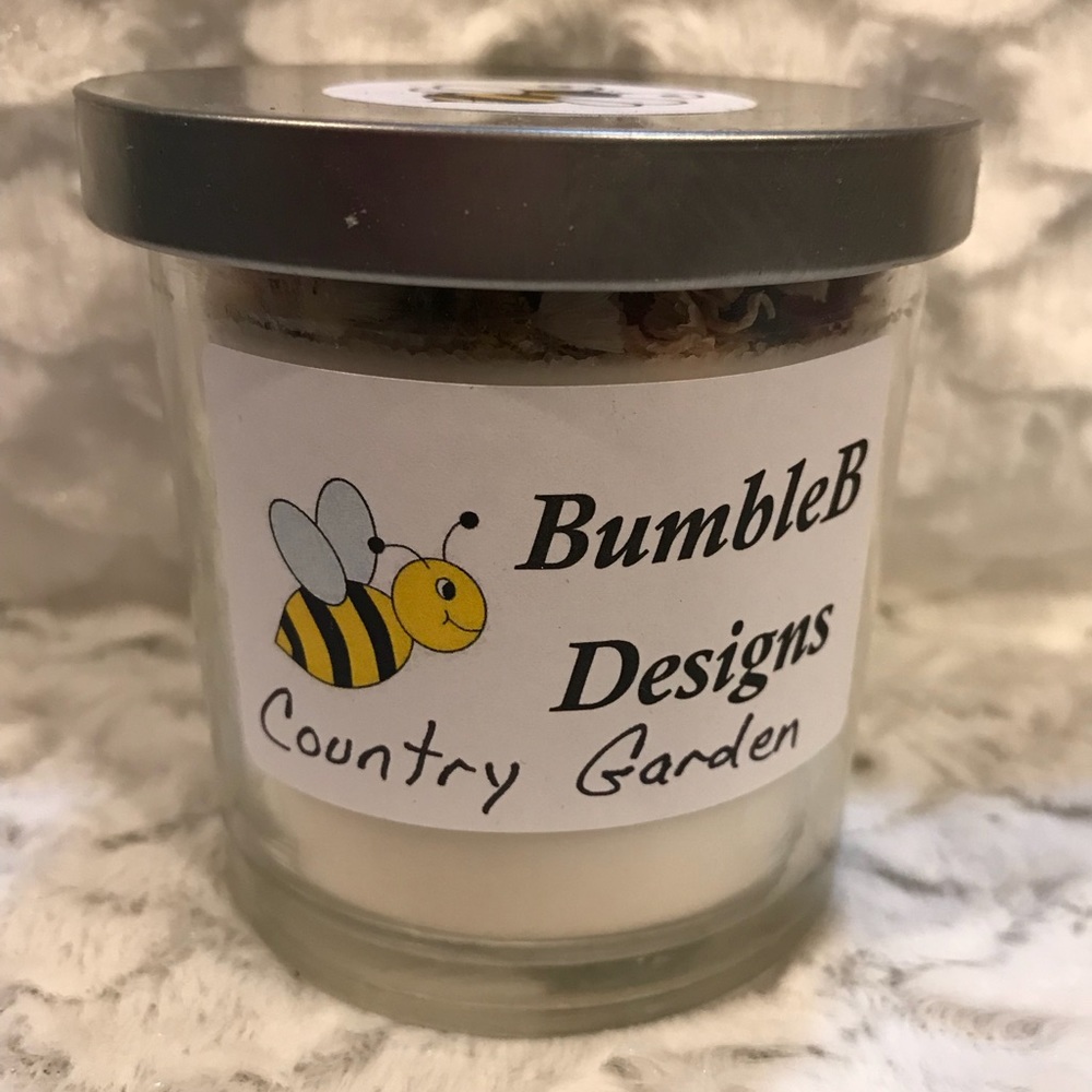 ✅🆕Homemade soy blend candle County Garden